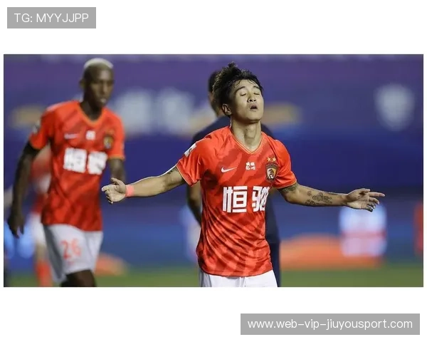 冠军球队球员赛季总结会分享成长故事与经验教训,球员冠军数量 冠军球队球员赛季总结会分享成长故事与经验教训,球员冠军数量