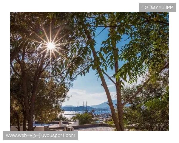 拉米尼·雅马尔回应伤病传闻，称对媒体报道完全不知情，米拉玛尔